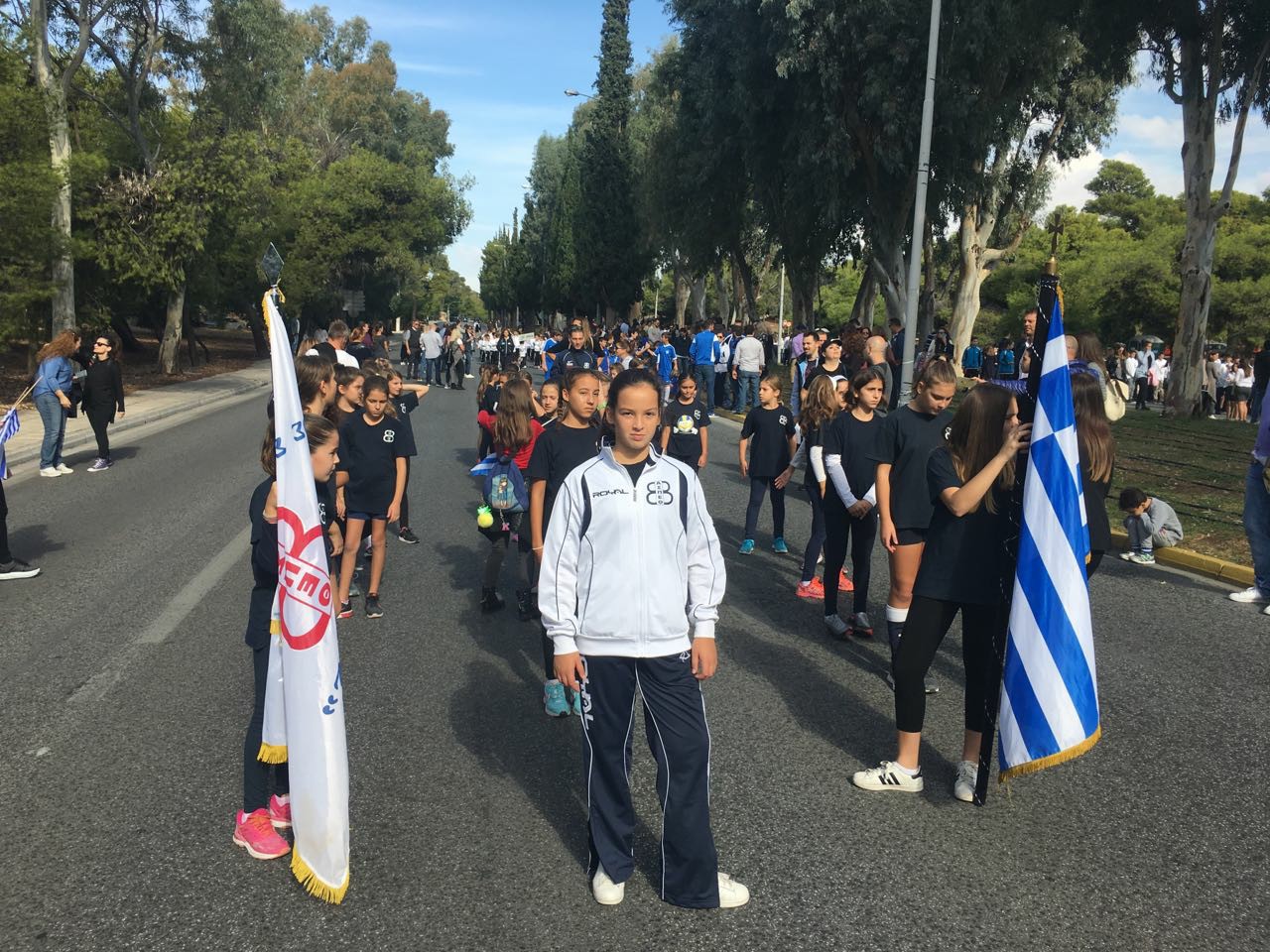 IMG-82cb5b5ec285381904bf5e0489d27894-V