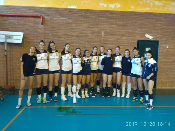 IMG-d9febbd1f8557ee42a9f476703ad7c26-V
