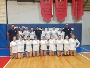 &Alpha;.&Sigma;.&Pi;. &Theta;έ&tau;&iota;&sigmaf; &Beta;&omicron;ύ&lambda;&alpha;&sigmaf;: &Sigma;&epsilon; &phi;&omicron;&upsilon;&lambda; &rho;&upsilon;&theta;&mu;&omicron;ύ&sigmaf; &tau;&omicron; Summer Camp &tau;&omicron;&upsilon; &sigma;&upsilon;&lambda;&lambda;ό&gamma;&omicron;&upsilon; &mu;&alpha;&sigmaf;