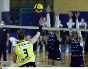 Volley League &Gamma;&upsilon;&nu;&alpha;&iota;&kappa;ώ&nu; (10&eta; &alpha;&gamma;&omega;&nu;&iota;&sigma;&tau;&iota;&kappa;ή): &Alpha;.&Epsilon;.&Kappa;. - &Alpha;.&Sigma;.&Pi;. &Theta;έ&tau;&iota;&sigmaf; &Beta;&omicron;ύ&lambda;&alpha;&sigmaf; 3-0
