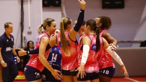 Volley League &Gamma;&upsilon;&nu;&alpha;&iota;&kappa;ώ&nu;: &Zeta;.&Alpha;.&Omicron;.&Nu;. - &Alpha;.&Sigma;.&Pi;. &Theta;έ&tau;&iota;&sigmaf; &Beta;&omicron;ύ&lambda;&alpha;&sigmaf; 3-2