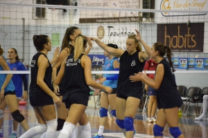 &Phi;&iota;&lambda;&iota;&kappa;ό: &Pi;&alpha;&nu;&iota;ώ&nu;&iota;&omicron;&sigmaf; - &Alpha;.&Sigma;.&Pi;&Epsilon;.&Theta;έ&tau;&iota;&sigmaf; &Beta;&omicron;ύ&lambda;&alpha;&sigmaf; 0-3 (pics)