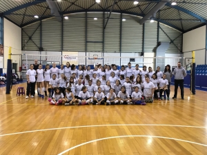 &Alpha;&nu;&epsilon;&beta;&alpha;&sigma;&mu;έ&nu;&omicron;&sigmaf; &rho;&upsilon;&theta;&mu;ό&sigmaf; &kappa;&alpha;&iota; &delta;&iota;ά&theta;&epsilon;&sigma;&eta; &sigma;&tau;&eta;&nu; 2&eta; &eta;&mu;έ&rho;&alpha; &tau;&omicron;&upsilon; Christmas Volleyball Camp