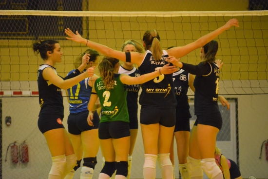 &Alpha;2 &Gamma;&upsilon;&nu;&alpha;&iota;&kappa;ώ&nu;: &Alpha;&gamma;ί&alpha; &Pi;&alpha;&rho;&alpha;&sigma;&kappa;&epsilon;&upsilon;ή - &Alpha;.&Sigma;.&Pi;&Epsilon;.&Theta;έ&tau;&iota;&sigmaf; &Beta;&omicron;ύ&lambda;&alpha;&sigmaf; 0-3 (pics)