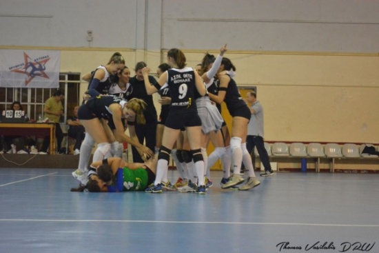 &Epsilon;&iota;&delta;&iota;&kappa;ό &Tau;&omicron;&upsilon;&rho;&nu;&omicron;&upsilon;ά &Alpha;΄&Omicron;&mu;ί&lambda;&omicron;&upsilon;: &Alpha;.&Sigma;.&Pi;&Epsilon;.&Theta;έ&tau;&iota;&sigmaf; &Beta;&omicron;ύ&lambda;&alpha;&sigmaf; - &Pi;&alpha;&nu;&iota;ώ&nu;&iota;&omicron;&sigmaf; 3-2 (pics)