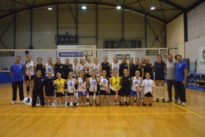 &Phi;&iota;&lambda;&iota;&kappa;ό: &Alpha;&Sigma;.&Pi;&Epsilon;. &Theta;έ&tau;&iota;&sigmaf; &Beta;&omicron;ύ&lambda;&alpha;&sigmaf; - &Epsilon;&theta;&nu;&iota;&kappa;ή &Nu;&epsilon;&alpha;&nu;ί&delta;&omega;&nu; 2-2 (pics)