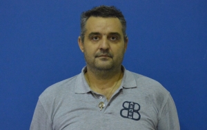 &Delta;&omega;&rho;&epsilon;ά &alpha;&nu;&tau;ί &sigma;&tau;&epsilon;&phi;ά&nu;&omicron;&upsilon; &sigma;&tau;&omicron;&nu; &Sigma;ύ&lambda;&lambda;&omicron;&gamma;&omicron; &Mu;&upsilon;&alpha;&sigma;&theta;&epsilon;&nu;ώ&nu; &Epsilon;&lambda;&lambda;ά&delta;&omicron;&sigmaf; ό&sigma;&omicron;&iota; &tau;&omicron; &epsilon;&pi;&iota;&theta;&upsilon;&mu;&omicron;ύ&nu;