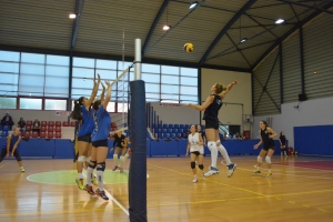 &Phi;&iota;&lambda;&iota;&kappa;ό: &Alpha;&Sigma;.&Pi;&Epsilon;.&Theta;έ&tau;&iota;&sigmaf; &Beta;&omicron;ύ&lambda;&alpha;&sigmaf; - &Eta;&rho;&alpha;&kappa;&lambda;ή&sigmaf; &Kappa;&eta;&phi;&iota;&sigma;&iota;ά&sigmaf; 2-2 (pics)