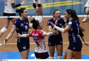 Volleyleague: &Mu;&alpha;&rho;&kappa;ό&pi;&omicron;&upsilon;&lambda;&omicron; - &Alpha;.&Sigma;.&Pi;.&Theta;έ&tau;&iota;&sigmaf; &Beta;&omicron;ύ&lambda;&alpha;&sigmaf; 1-3