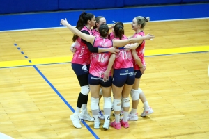 &Kappa;ύ&pi;&epsilon;&lambda;&lambda;&omicron; &Epsilon;&lambda;&lambda;ά&delta;&alpha;&sigmaf; &Gamma;&upsilon;&nu;&alpha;&iota;&kappa;ώ&nu;: &Alpha;.&Sigma;.&Pi;. &Theta;έ&tau;&iota;&sigmaf; &Beta;&omicron;ύ&lambda;&alpha;&sigmaf; - &Pi;&alpha;&nu;&iota;ώ&nu;&iota;&omicron;&sigmaf; 0-3