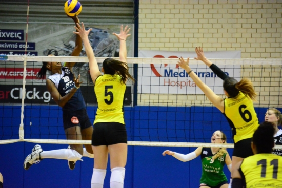 &Alpha;1 &Gamma;&upsilon;&nu;&alpha;&iota;&kappa;ώ&nu;: &Theta;έ&tau;&iota;&sigmaf; &Beta;&omicron;ύ&lambda;&alpha;&sigmaf; - Ά&rho;&eta;&sigmaf; &Theta;&epsilon;&sigma;. 1-3 (pics)