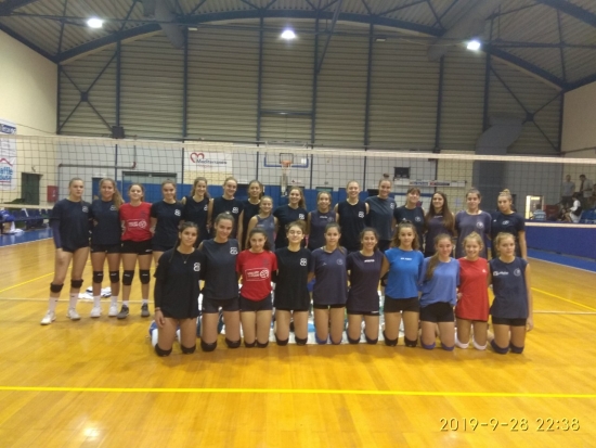 &Epsilon;&kappa;&kappa;ί&nu;&eta;&sigma;&eta; &sigma;&tau;&alpha; &pi;&rho;&omega;&tau;&alpha;&theta;&lambda;ή&mu;&alpha;&tau;&alpha; &Nu;&epsilon;&alpha;&nu;ί&delta;&omega;&nu; - &Kappa;&omicron;&rho;&alpha;&sigma;ί&delta;&omega;&nu; (&Alpha;΄-&Beta;΄-&Gamma;΄)